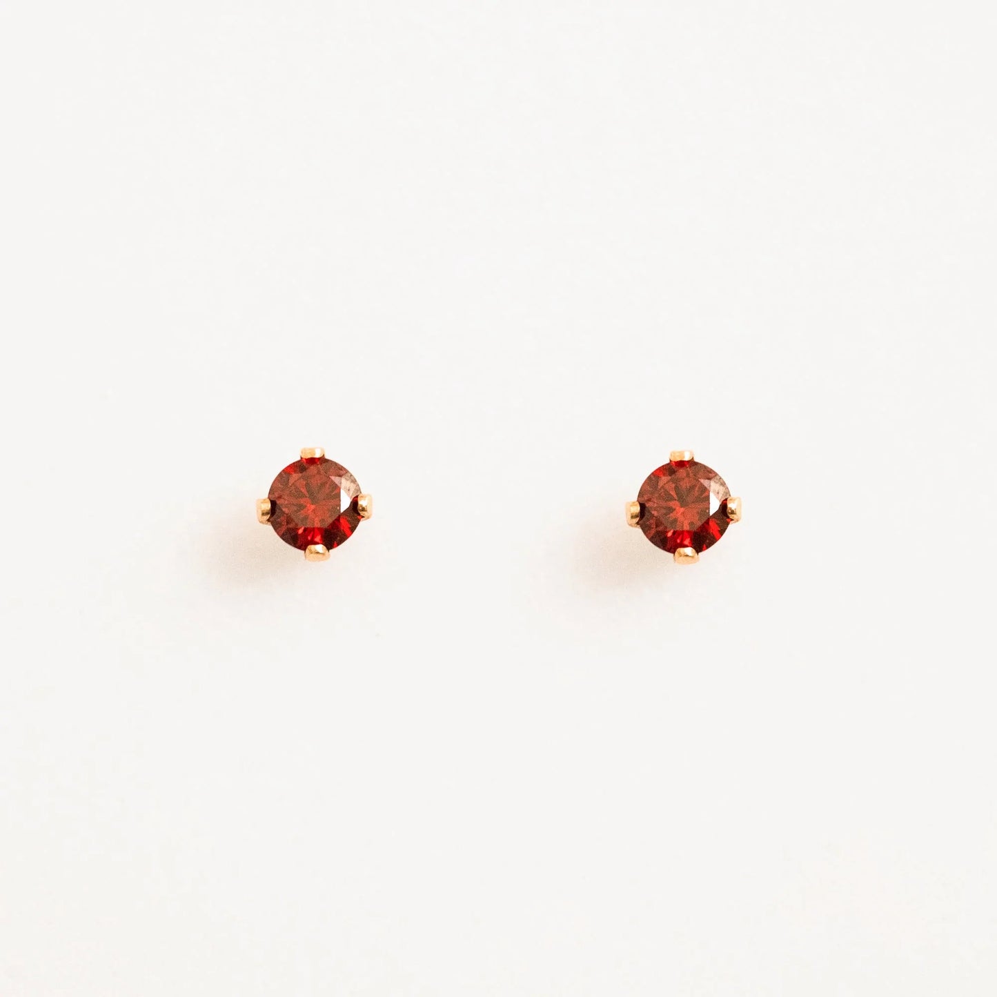 January Birthstone Stud Earrings (Garnet)